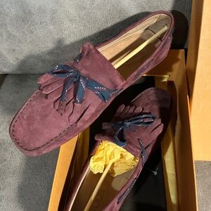 Tod’s suede driving loafers